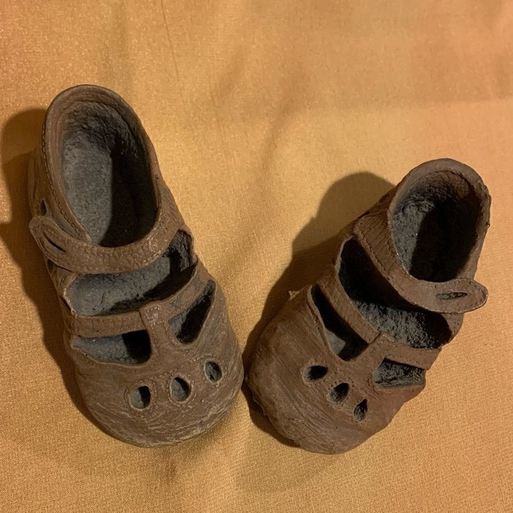 Resin ‘bronzed’ baby shoes nursery ornament
